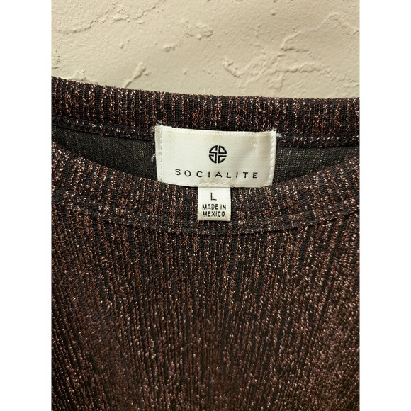 Socialite Women's Long Sleeve Twist Front Metallic Knit Dress Size L - Picture 3 of 3